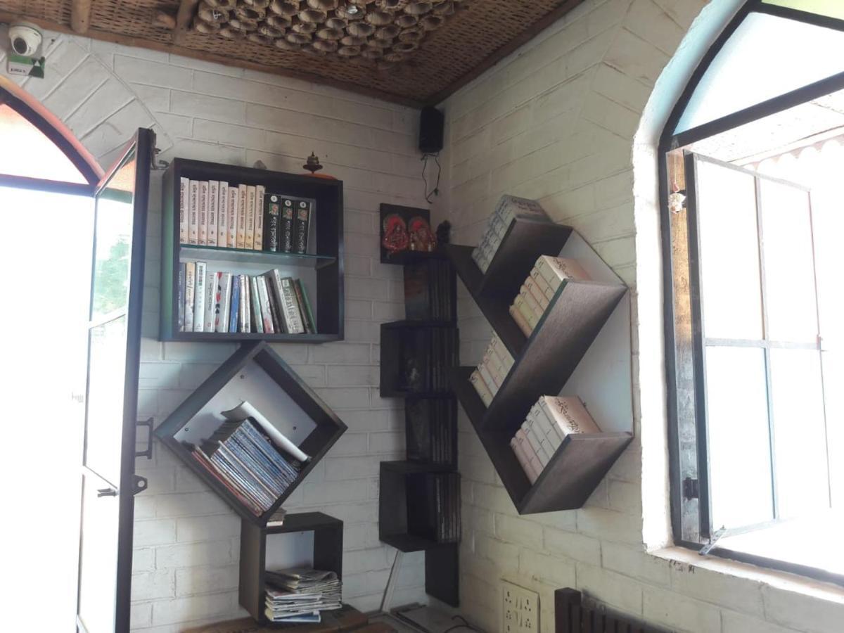 Panthashala Santiniketan Otel Sri Niketan Dış mekan fotoğraf
