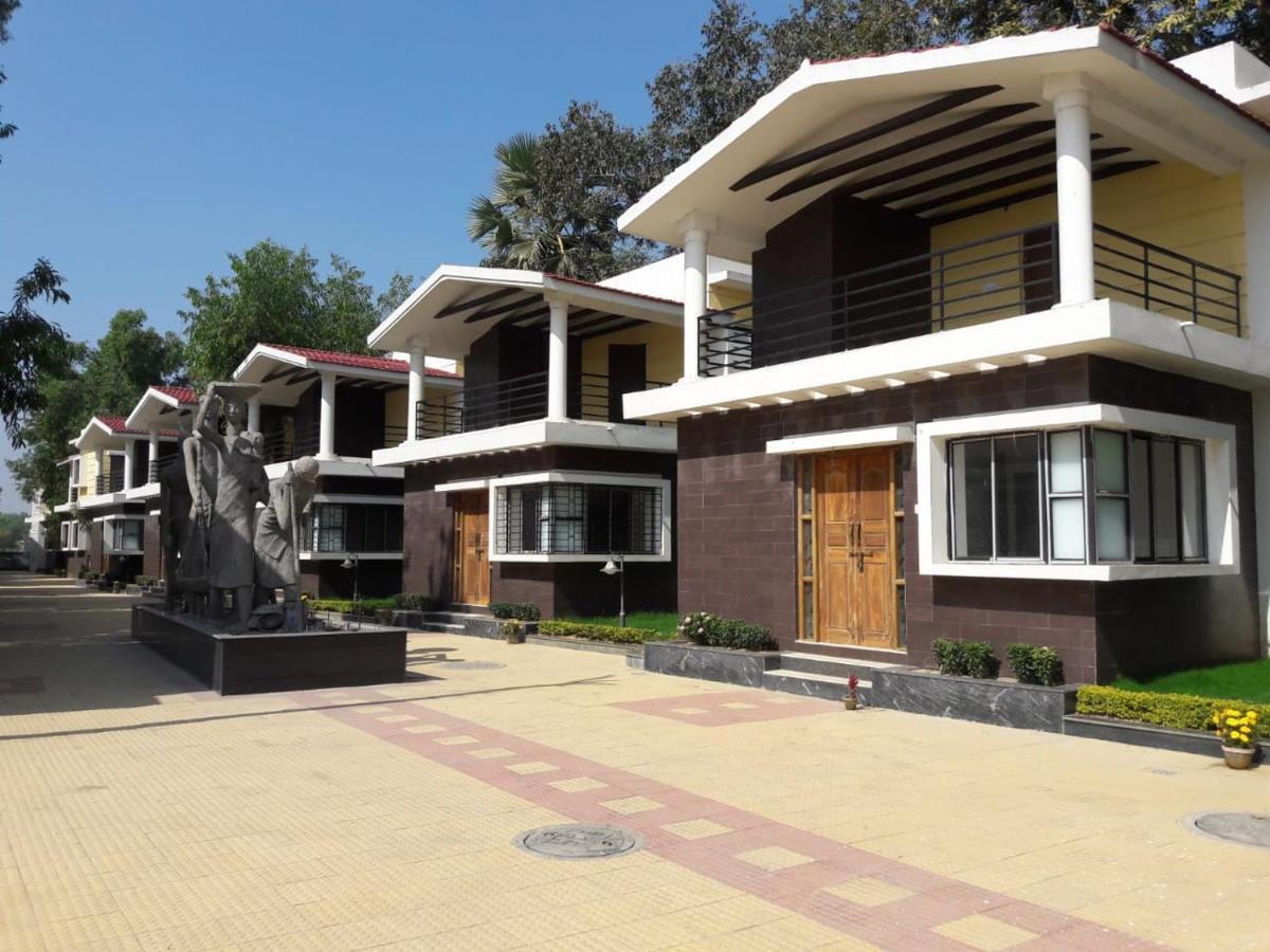 Panthashala Santiniketan Otel Sri Niketan Dış mekan fotoğraf