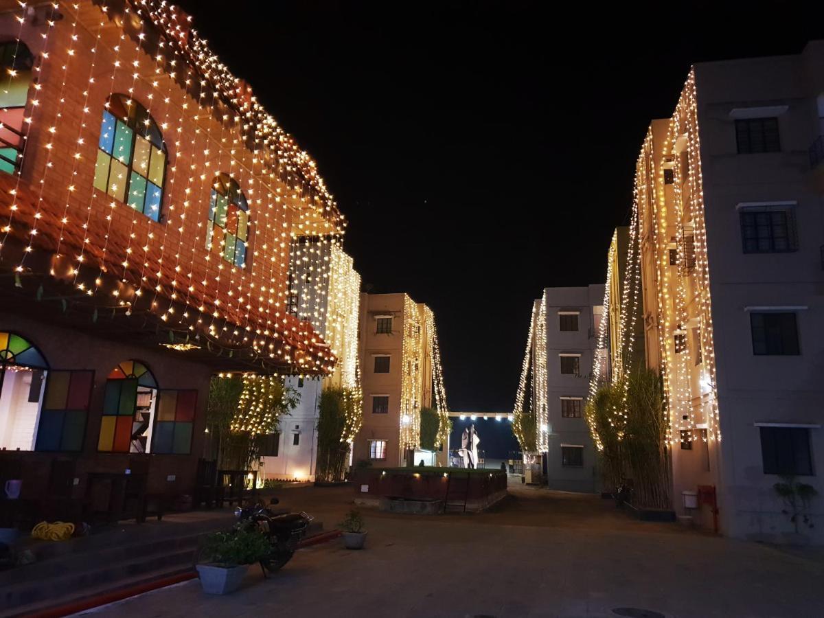 Panthashala Santiniketan Otel Sri Niketan Dış mekan fotoğraf